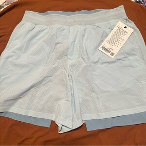 Lululemon Mens Vented Tennis Shorts Size L
